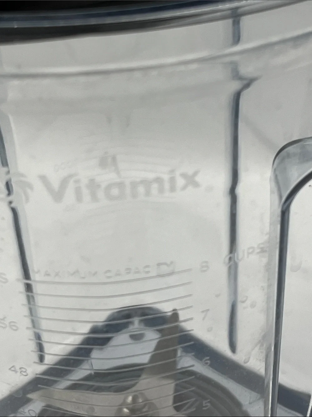 Vitamix 120204 C Blender Pitcher 64oz Rubber Lid